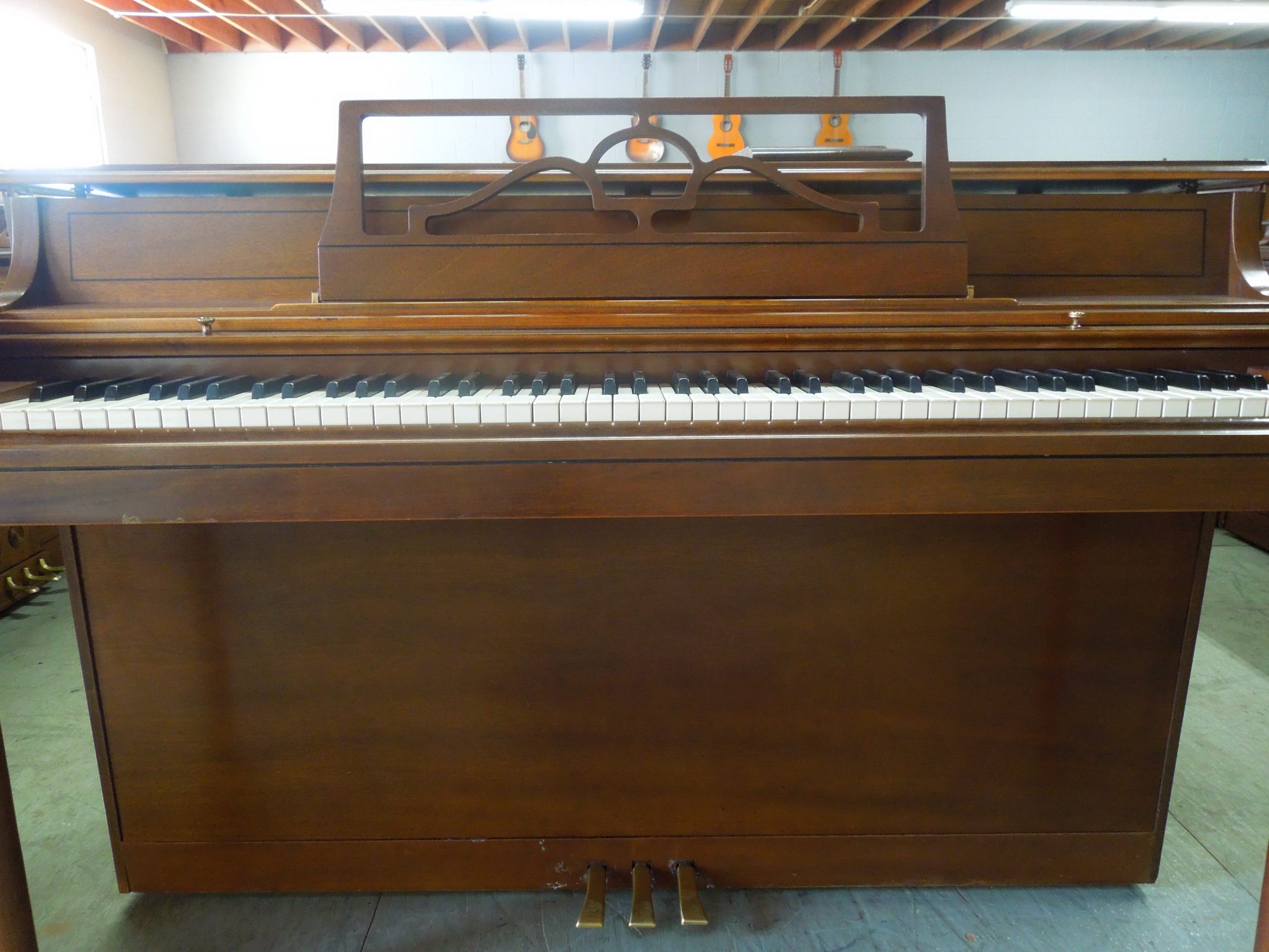 mahogany wurlitzer spinet piano 345754