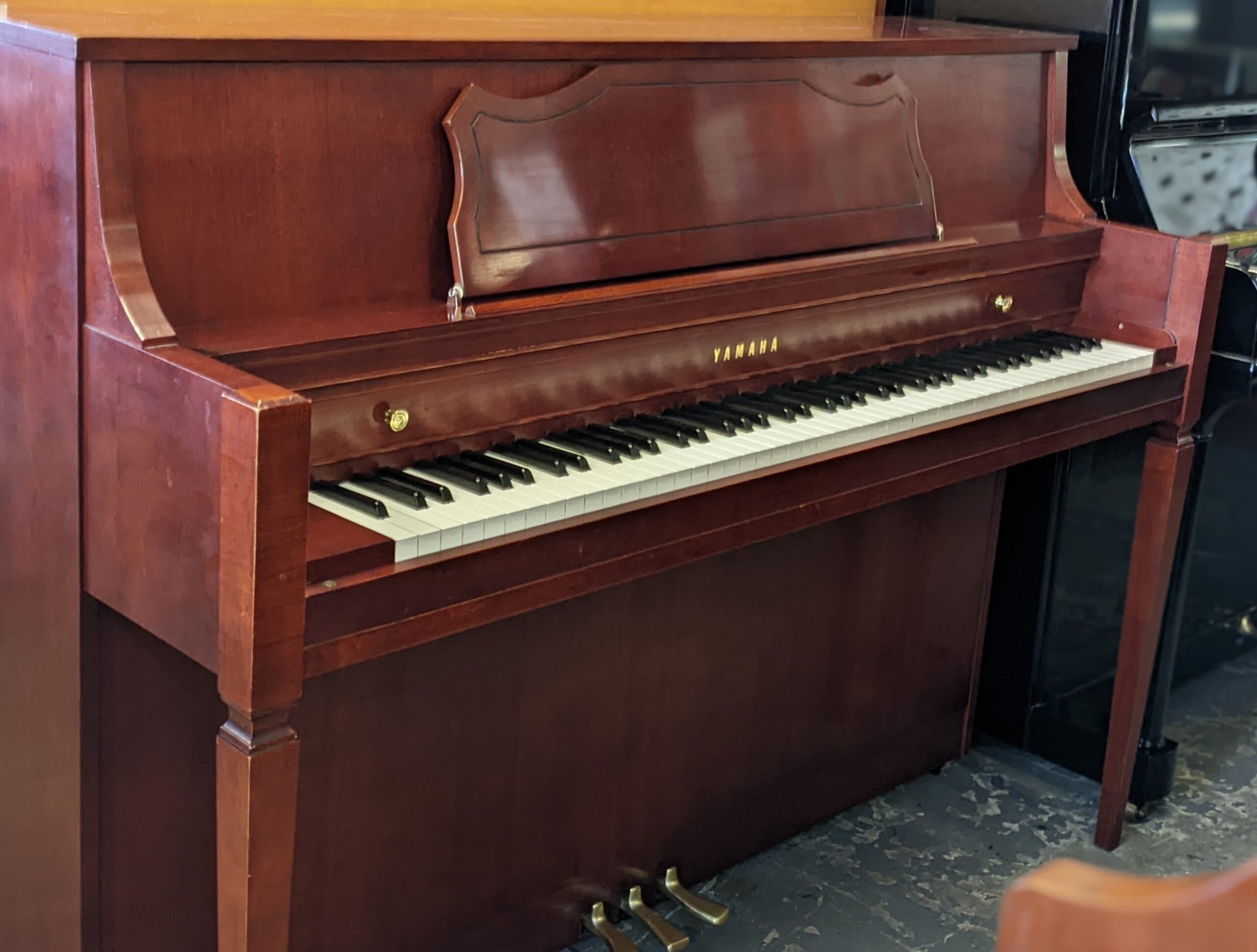 Yamaha M450C in Satin Cherry Console # 302793 - Image 3