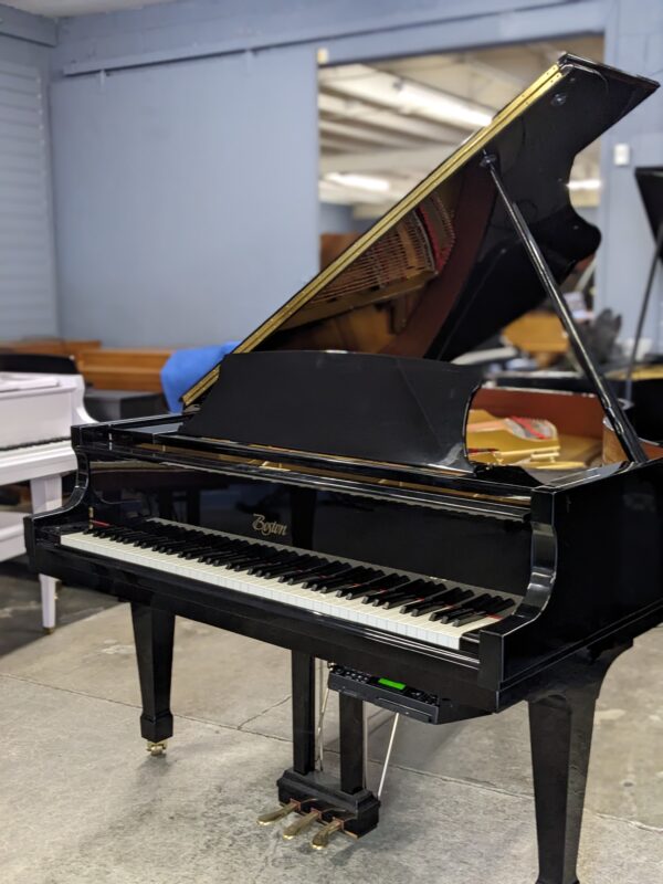 Boston GP178 5'10"Grand in High Polished Ebony