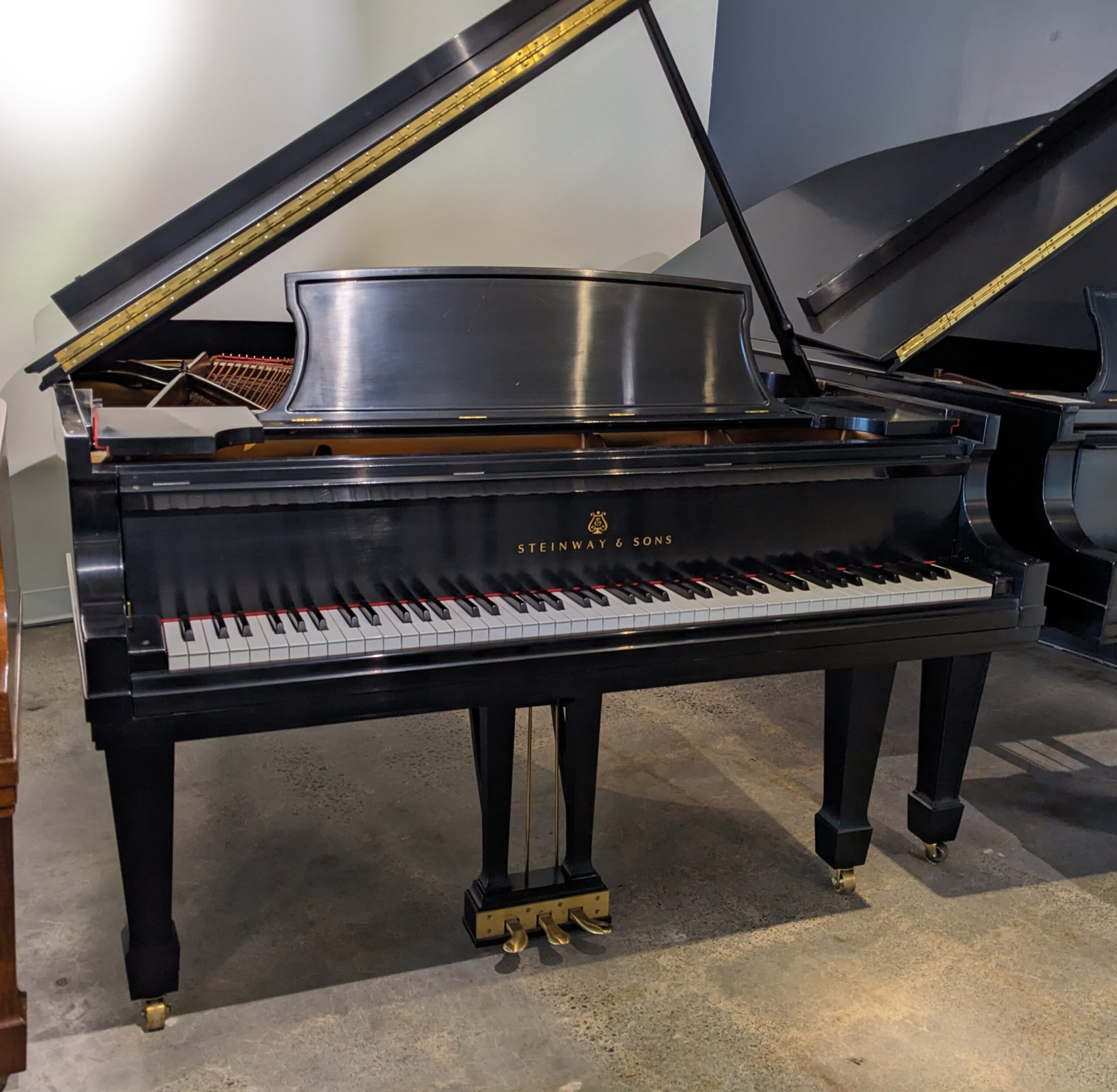 Steinway Model B Grand Piano in Satin Ebony #530679 - Image 3