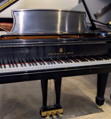 Steinway Model B Grand Piano in Satin Ebony #530679