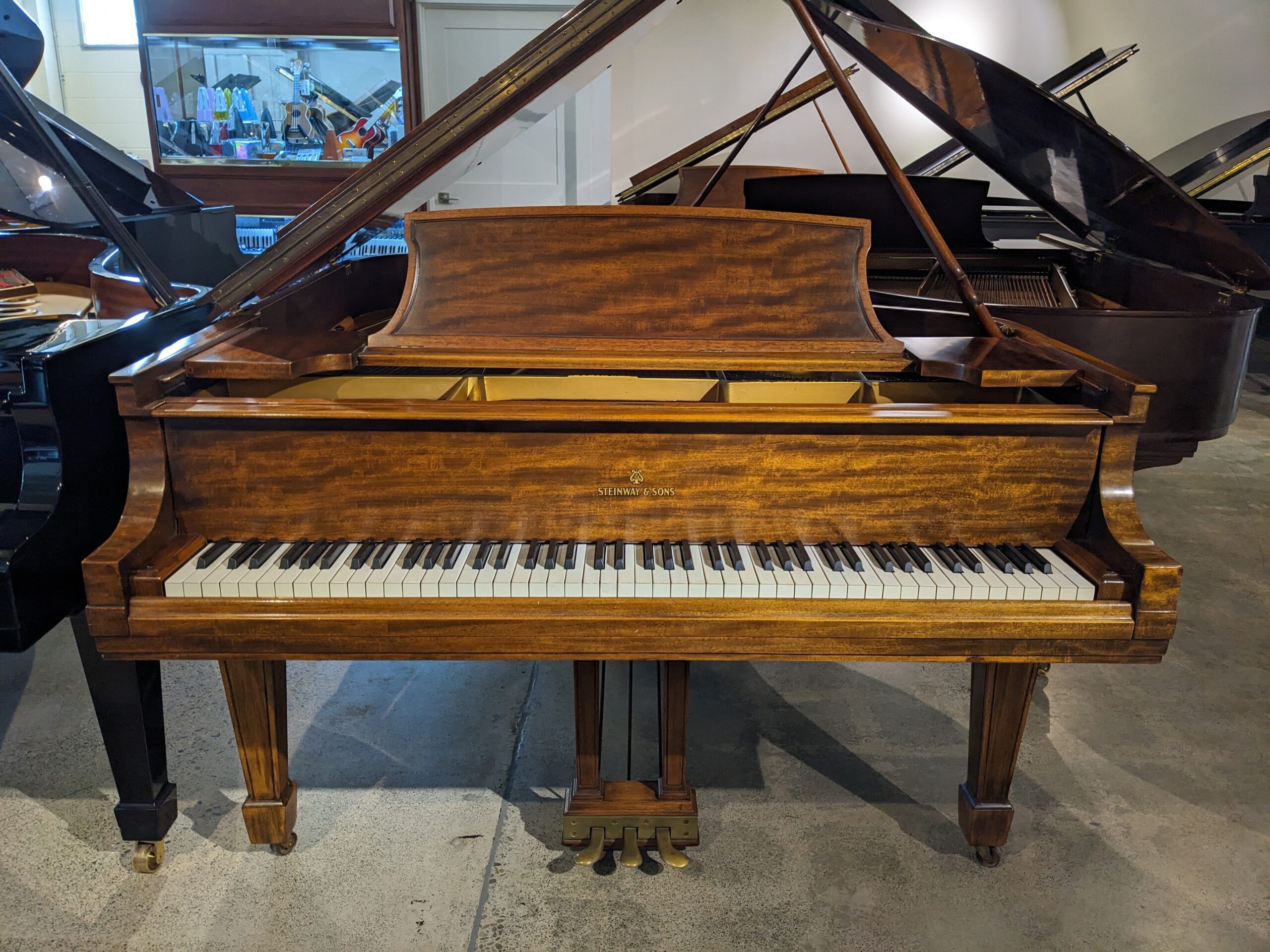 Steinway Model L Grand Piano in Mahogany # 263661