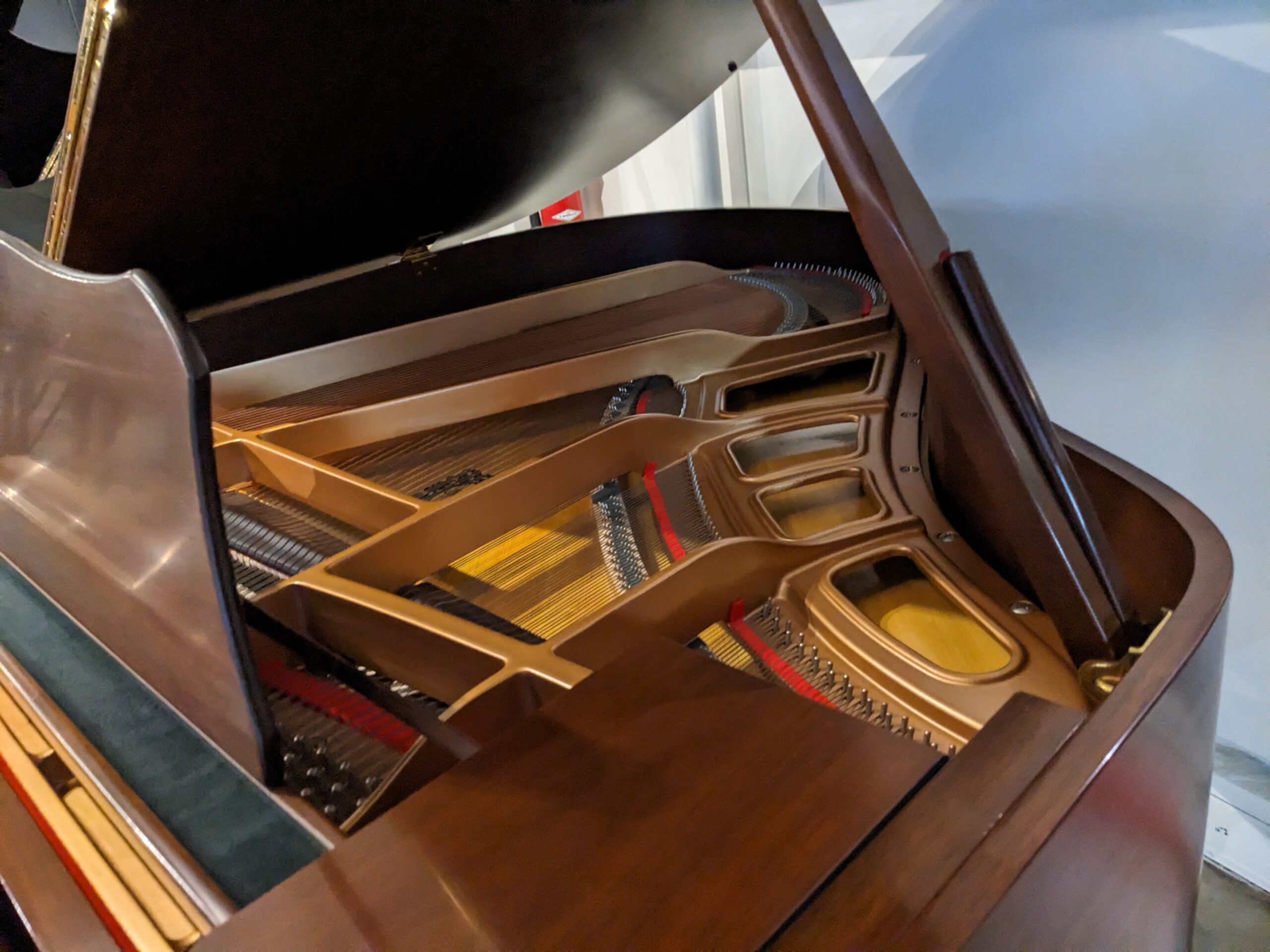 Yamaha GH1 Baby Grand in Satin Mahogany # B5812260 - Image 5