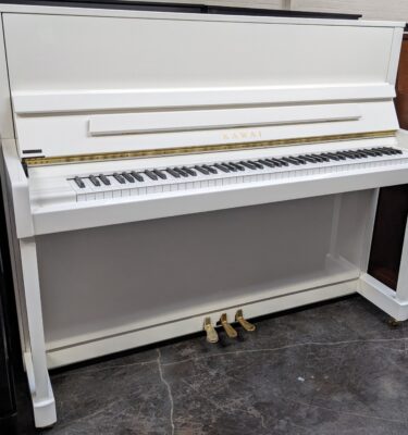 Kawai K300 in High Polished White # 2727198
